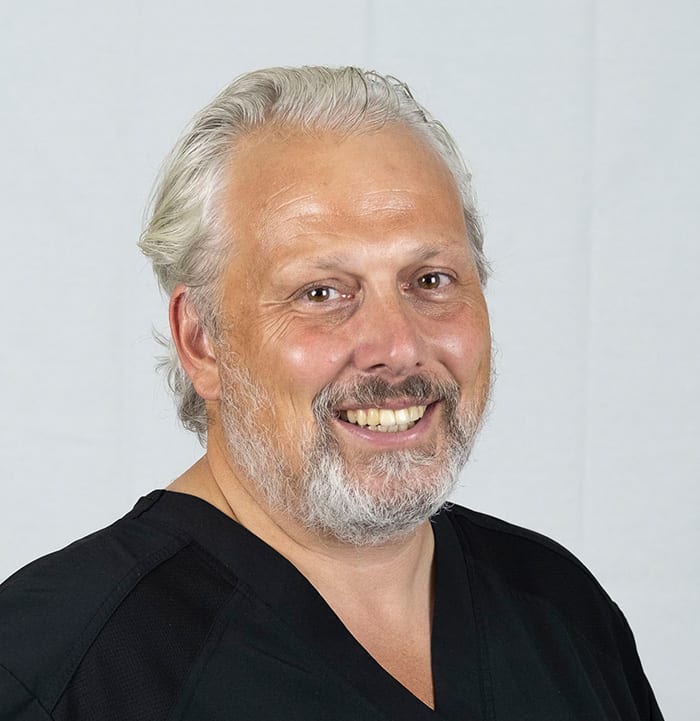 Le docteur Christian Bernard, Dentiste à Québec